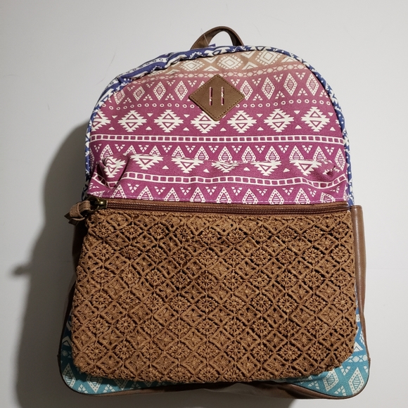 Backpack - Picture 1 of 3